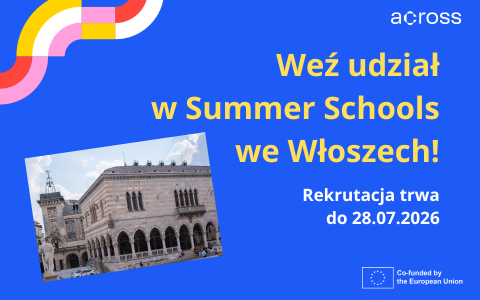 Grafika z fotografią uczelni oraz napisem Weź udział w Summer Schools we Włoszech