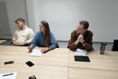 Studenci PB rozmawiają o klimacie równości i integracji w środowisku uczelni. Fot. A. Jakuć Studenci PB rozmawiają o klimacie równości i integracji w środowisku uczelni. Fot. A. Jakuć