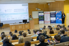 Uczestnicy konferencji „BioTech Future” w Politechnice Białostockiej
