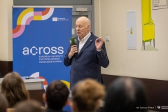 Prof. Maciej Żylicz podczas debaty w ramach Tygodnia Otwartości w Nauce – fot. Dariusz Piekut / PB