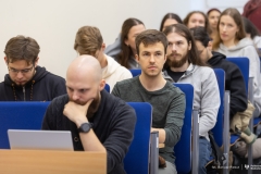 Studenci, doktoranci oraz pracownicy Politechniki Białostockiej podczas spotkania w ramach Tygodnia Otwartości w Nauce – fot. Dariusz Piekut / PB