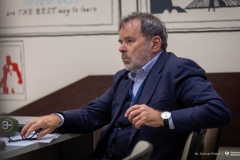 Prof. Krzysztof Kurzydłowski podczas debaty w ramach Tygodnia Otwartości w Nauce – fot. Dariusz Piekut / PB