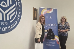 Prorektor ds. Współpracy Międzynarodowej Politechniki Białostockiej, dr hab. inż. Dorota Anna Krawczyk, prof. PB i Prorektor ds. Współpracy Międzynarodowej i Międzyuczelnianej Uniwersytetu w Banja Luce, prof. Kristina Pantelić Babić  – fot. Grażyna Jakimiuk / PB