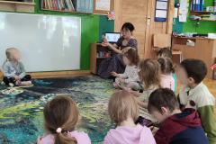 Chinese calligraphy workshop held at the Kindergarten No. 14 in Białystok, private archive of E. Śleszyńska