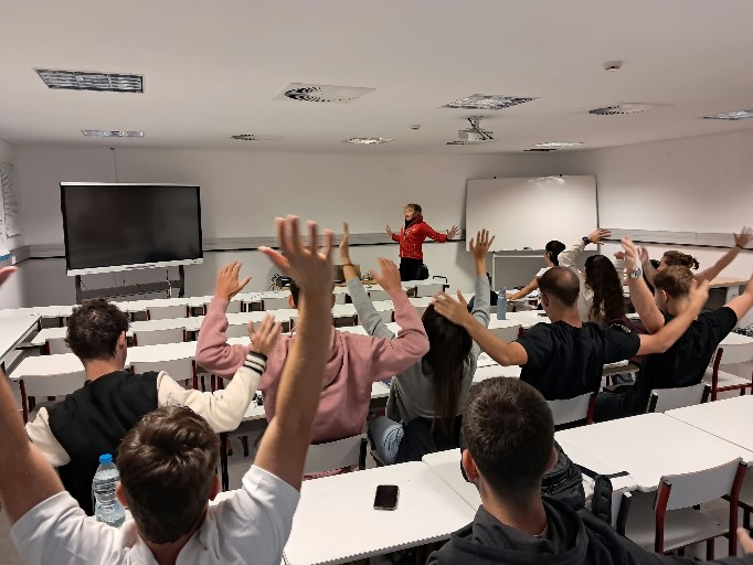 Zajęcia ze studentami; Archiwum prywatne (2)