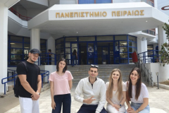 Zdjecie-ze-studentami-kierunku-Business-Adminstration-and-Technology-fot.-archiwum-prywatne