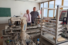Praca-w-Laboratory-for-robotics-and-mechatronics-u-Profesora-Slobodana-Lubura-fot.-archiwum-prywatne