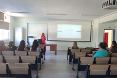 Fot.-2.-Wyklad-prowadzony-przez-dr-Justyne-Kozlowska-fot.-Aleksandra-Gulc