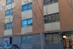 Budynek-uczelni-Escola-Universitaria-Salesiana-de-Sarria-EUSS-fot.-Andrzej-Magruk