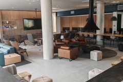 1000035613 1000035613