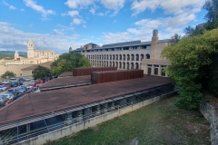Kampus Barri Vell UdG widok elewacji frontowej i budynek biblioteki, fot. arch. prywatne B. Sadowska