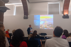 Prezentacja-na-temat-historii-szkolnictwa-wyzszego-na-Maderze-archiwum-prywatne