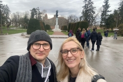 30.-Pani-dr-Lena-Tica-Assistant-Professor-zapoznala-nauczyciela-wizytujacego-z-historia-miasta-Belgrad