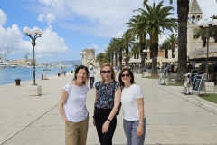 8.-Pani-Agnieszka-z-kolezankami-z-Florida-Univeristaria-i-Parthenope-University-of-Naples-fot.-archiwum-wlasne