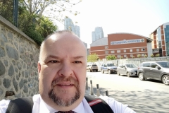Przed-wejsciem-do-Beykent-University-fot.-archiwum-wlasne