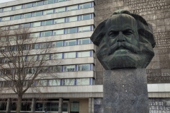 Pomnik-Karla-Marxa-arch.-pryw.-P.-Kieczmerski