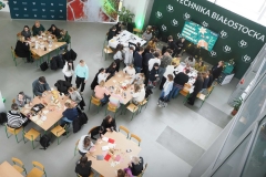 2025-11-28-Przystrajanie-bombek-w-CNK -fot-Jerzy-Doroszkiewicz-PB