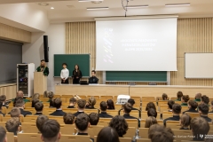 2025-11-04-Uroczyste-ślubowanie-klas-pierwszych-ALO-PB-fot-Dariusz-Piekut-PB