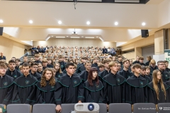 2025-11-04-Uroczyste-ślubowanie-klas-pierwszych-ALO-PB-fot-Dariusz-Piekut-PB