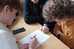 GREEN-ENGLISH-Talking-about-the-Planet-9