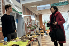 Walentynkowy-kiermasz-ciast-7