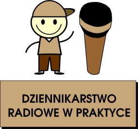 dziecko z mikrofonem