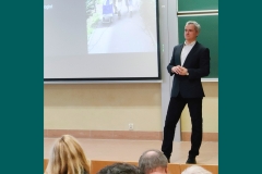 2025-12-09-wyklad-epidemia-samotnosci-W.Kulesza-fot-Kinga-Jatkowska-Lukaszuk