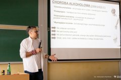 2026-02-27 "Wykład Etanol, czyli pomiędzy przyjemnością a cierpieniem" fot. Aleksandra Kamińska PB