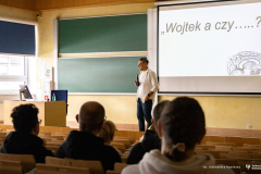 2026-02-27 "Wykład Etanol, czyli pomiędzy przyjemnością a cierpieniem" fot. Aleksandra Kamińska PB