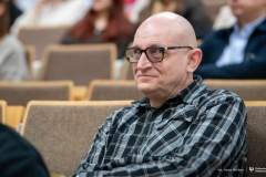 2025-01-17-profilaktyka-zdrowia-psychicznego-dr-hab-n-med-Pawel-Holas-profUW-fot-Iryna-Mikhno-PB-14