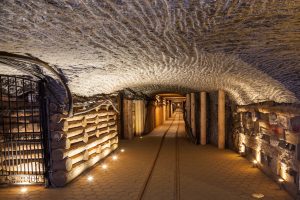 korytarz w kopalni soli w Wieliczce