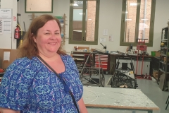 Mgr-Beata-Falkowska-w-laboratorium-mechanicznym_fot._D.-Ostrowska