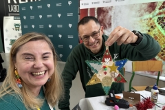 Wspolne-dekorowanie-bombek-7