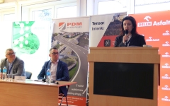 Referat dr inż. Marty Wasilewskiej na XV Seminarium Technicznym w Białowieży. Fot.  Ł. Klebus