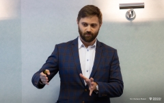 Seminaria naukowe stażystów na Wydziale Elektrycznym Politechniki Białostockiej w ramach Politechnicznej Sieci VIA CARPATIA_fot. Dariusz Piekut