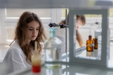 Uczniowie-XIII-LO-w-Bialymstoku-na-zajeciach-w-laboratoriach-Politechniki-Bialsotockiej-w-ramach-programu-Z-Technikum-na-Politechniki_fot.Dariusz-Piekut_PB-25