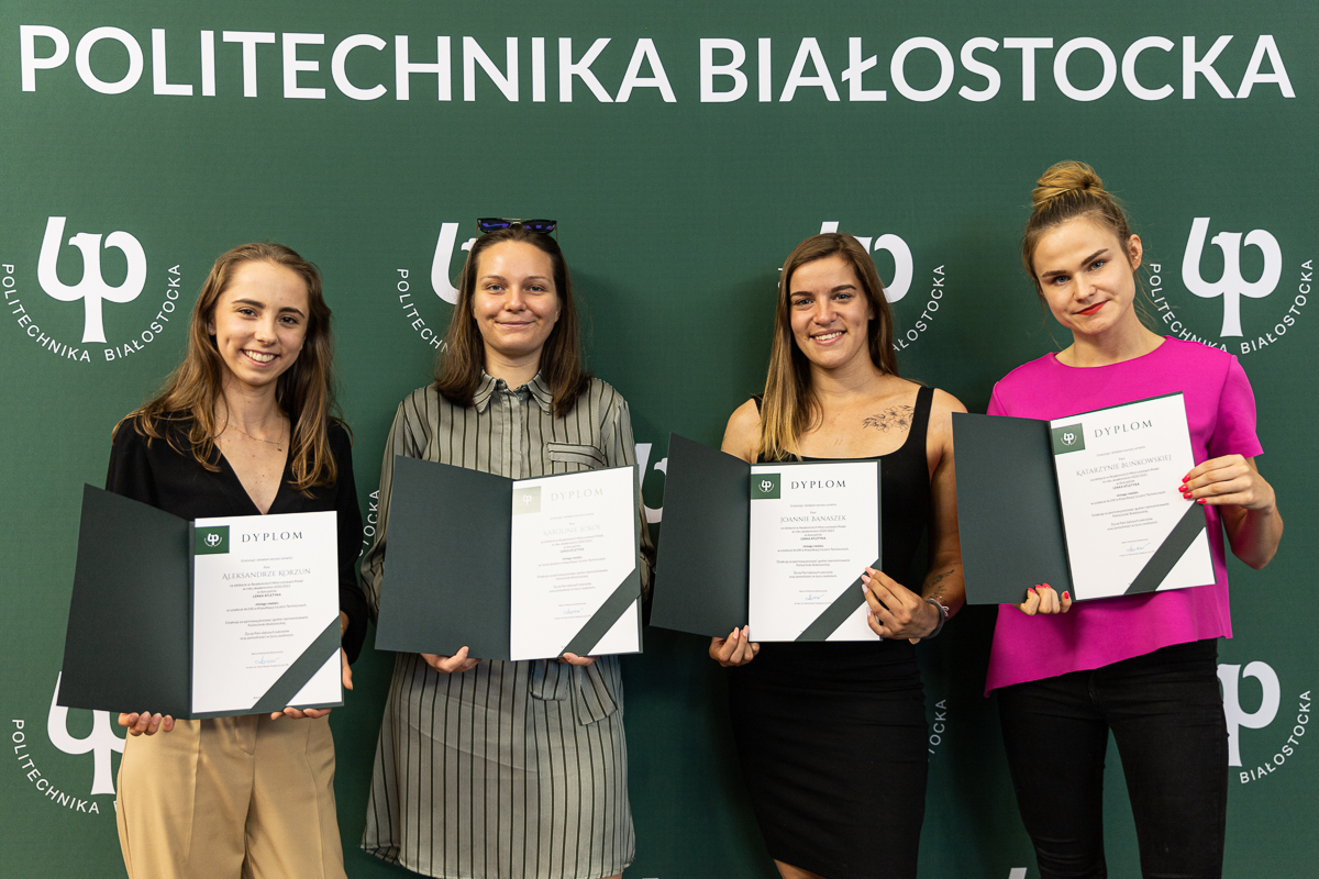 Lekkoatletki z Politechniki Białostockiej z dyplomami