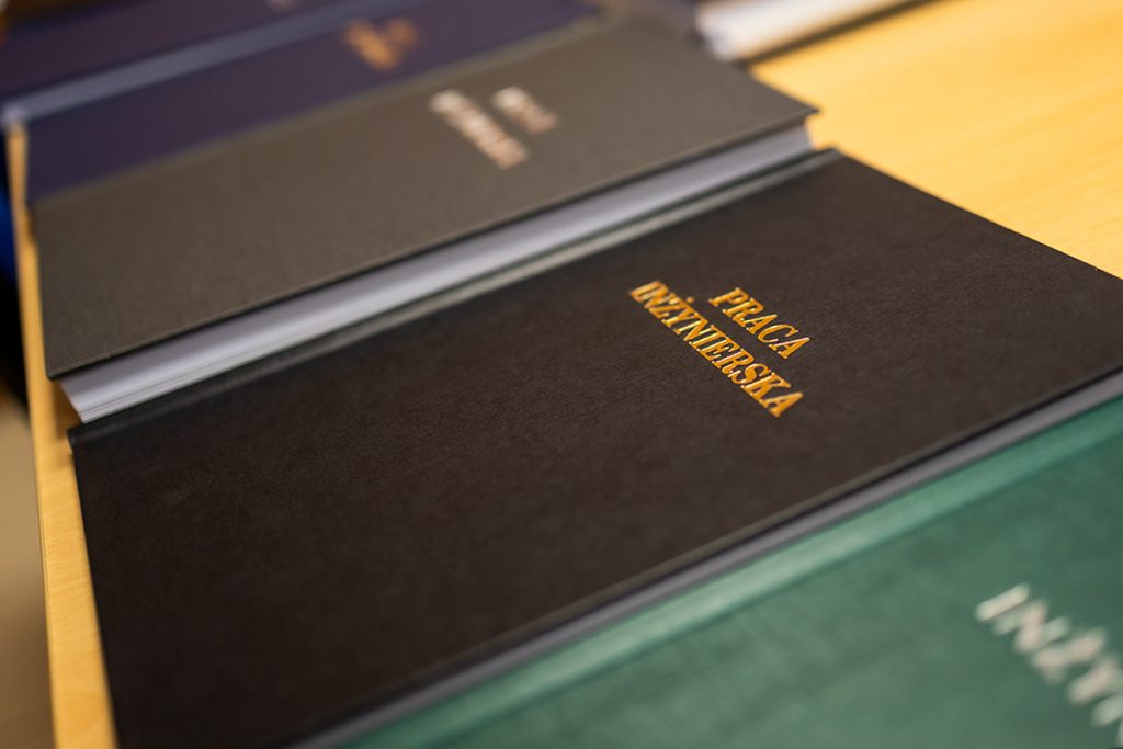 Prace naszych studentów w finale konkursu SIMP