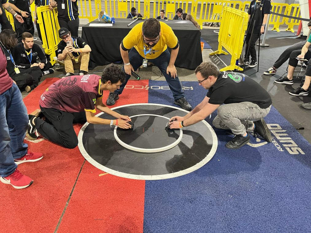 Dwa złote medale dla SumoMasters na zawodach w Brazylii