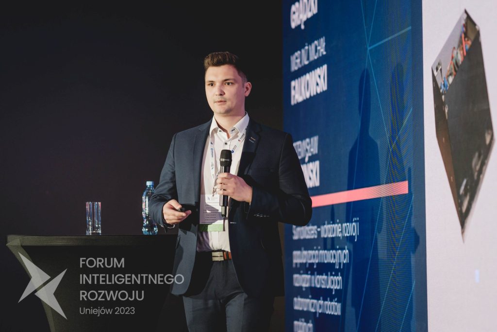 Dr inż. Rafał Grądzki – Naukowiec przyszłości. Polska Nagroda Inteligentnego Rozwoju 2023 w kategorii „Projekt Przyszłości” dla SumoMasters