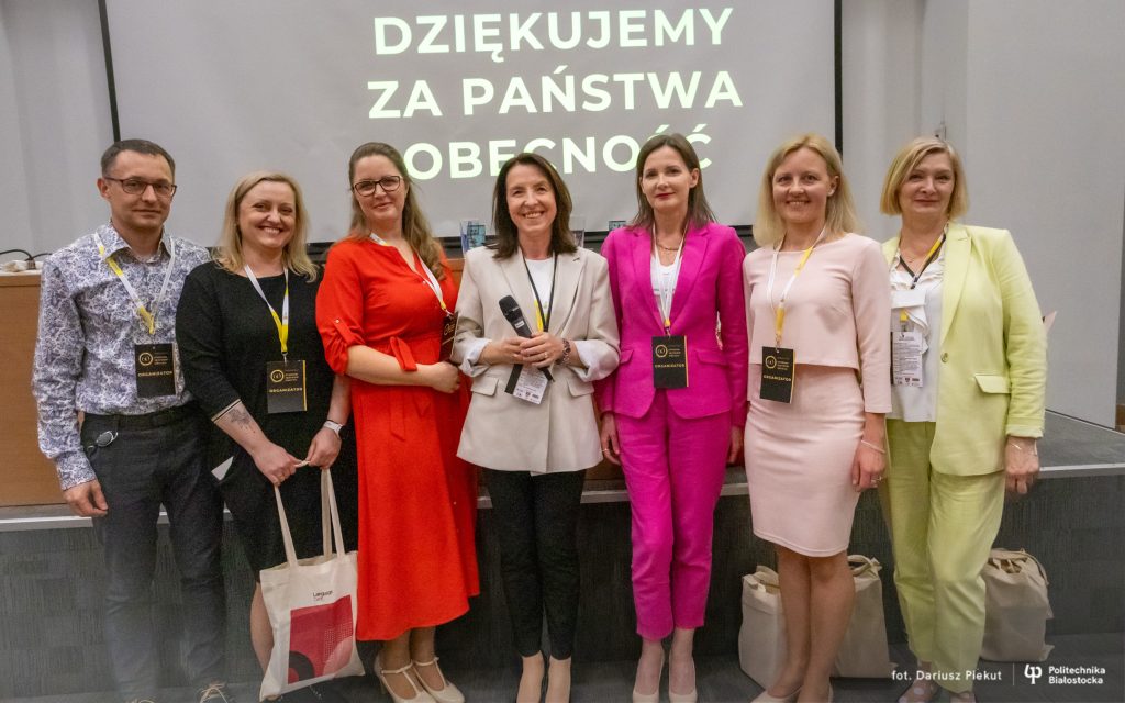Studium Języków Obcych PB uczciło 60-lecie działalności