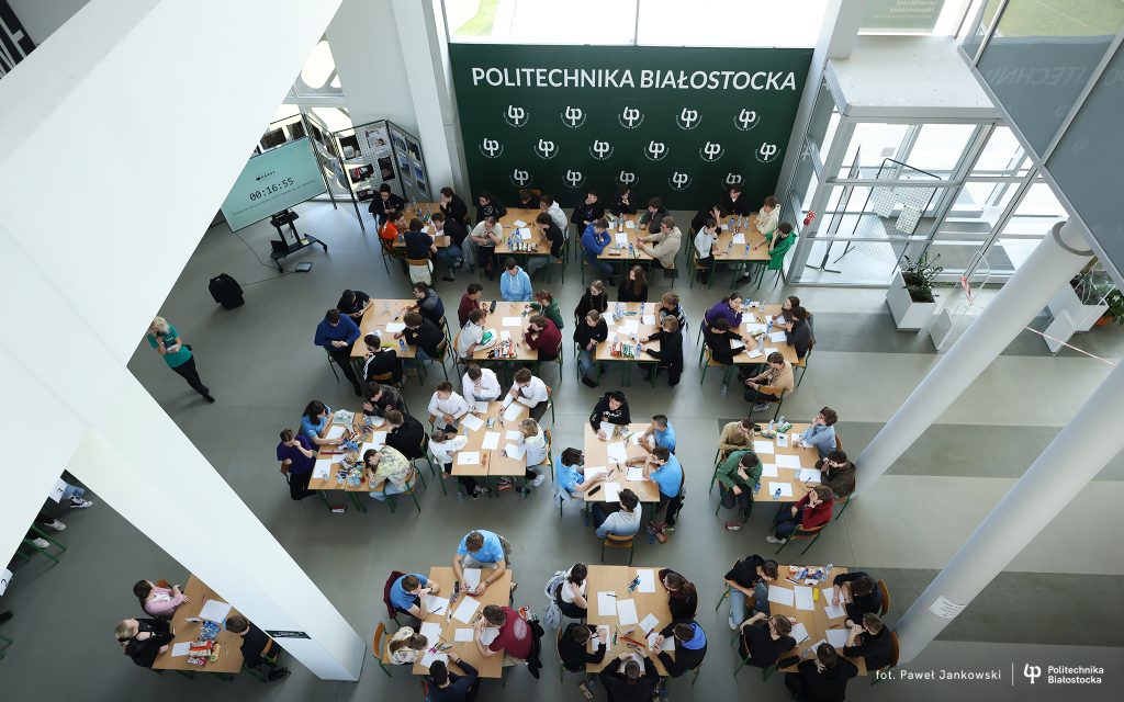 Za nami Náboj 2024! W matematycznym konkursie uczestniczyło 115 uczniów z całej Polski