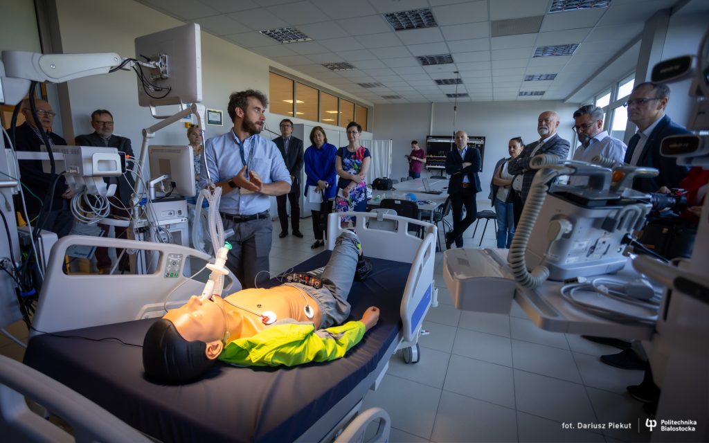 28 laboratoriów to potencjał Wydziału Mechanicznego Politechniki Białostockiej