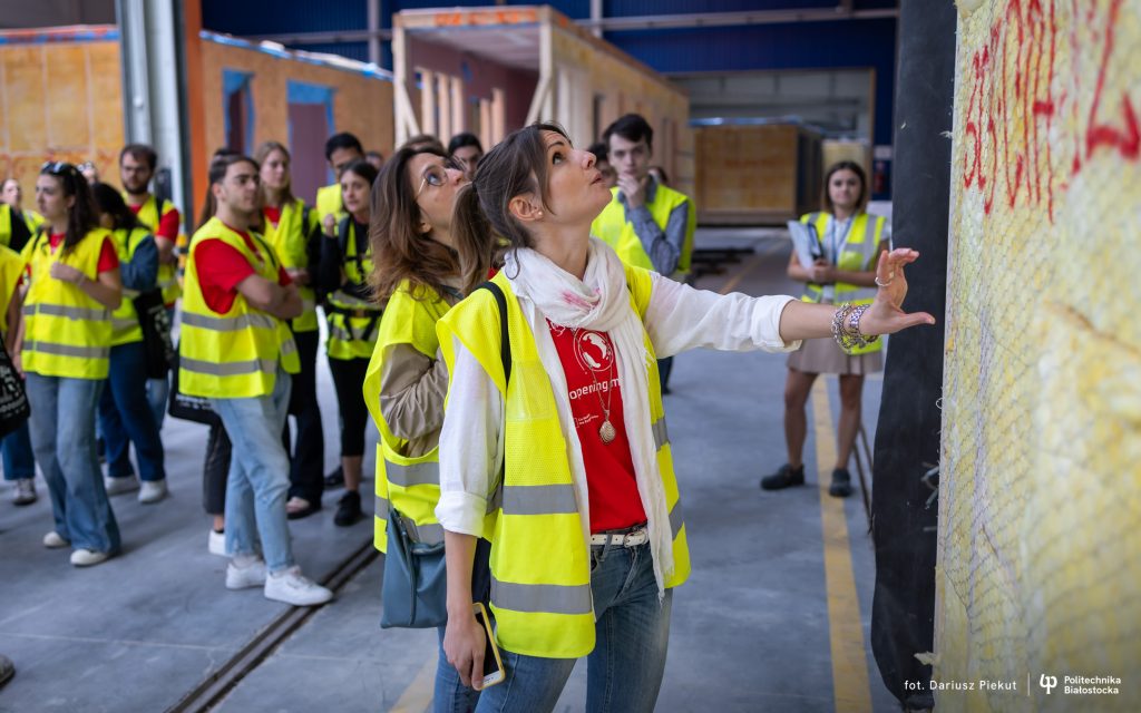 International Summer School on Sustainable Buildings