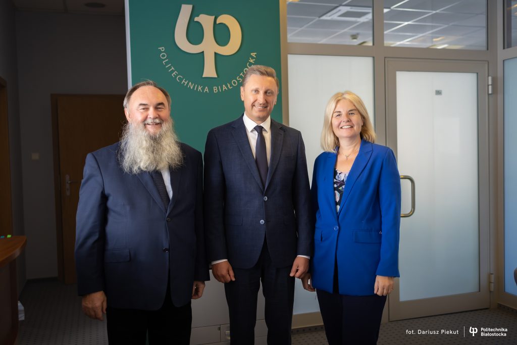 Partnerska wizyta prof. Onyszczenko, rektora Połtawskiego Narodowego Uniwersytetu Technicznego im. Jurija Kondratiuka w Politechnice Białostockiej