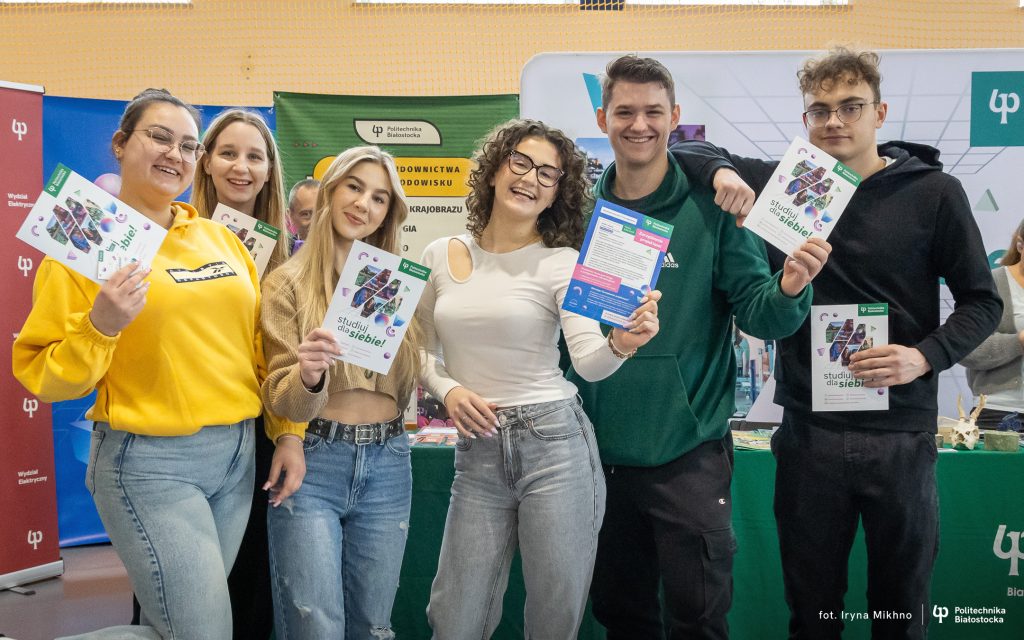 Politechnika Białostocka spotkała się z uczniami w Zespole Szkół Nr 1 w Zambrowie