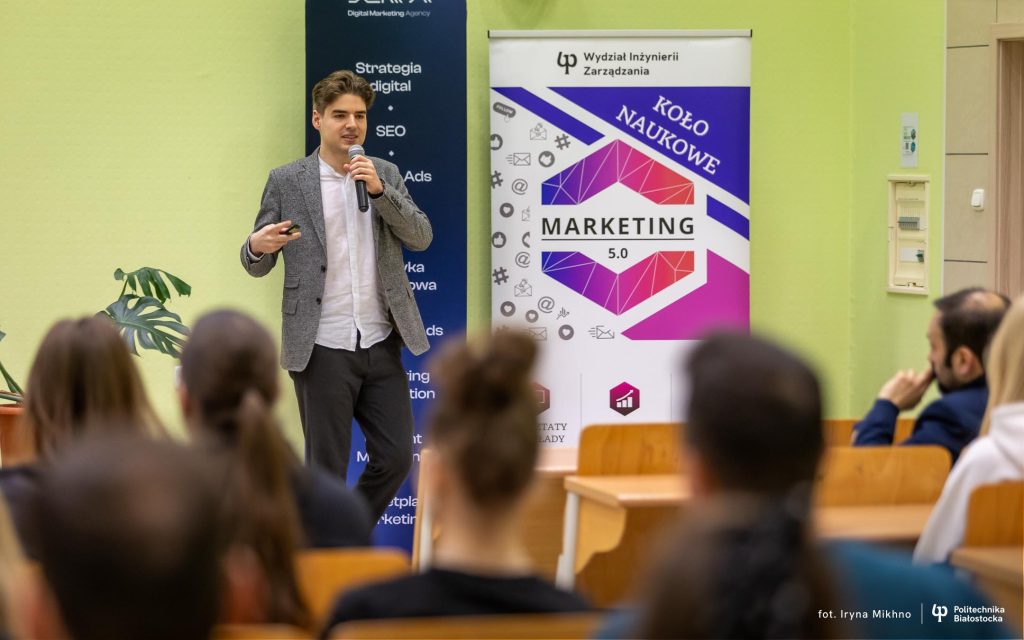 AI w marketingu. Wydział Inżynierii Zarządzania Politechniki Białostockiej połączył studentów, pracowników i praktyków