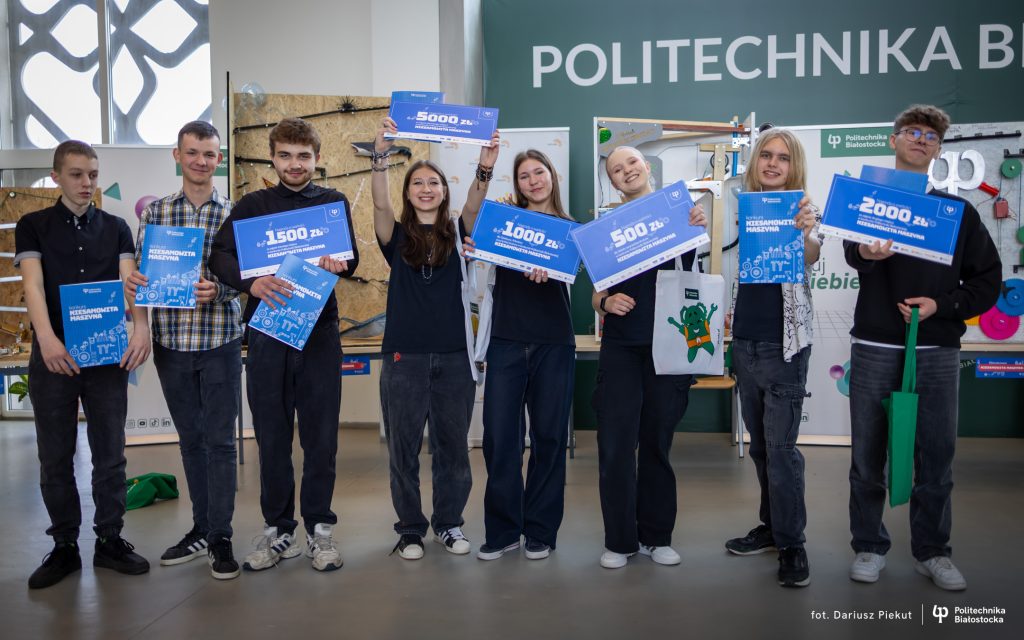 Niesamowita Maszyna Envirosaver wygrała konkurs o indeks Politechniki Białostockiej
