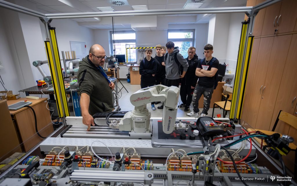 Dzień Elektryka 2025 na Wydziale Elektrycznym Politechniki Białostockiej