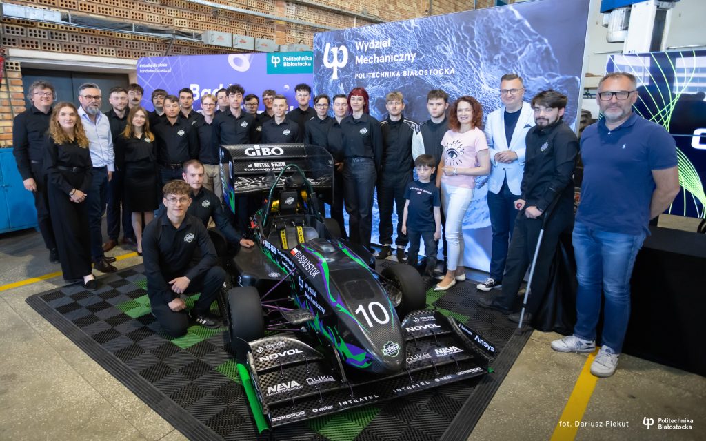 Bolid CMS-10 Formula Student zespołu Cerber Motorsport z Politechniki Białostockiej